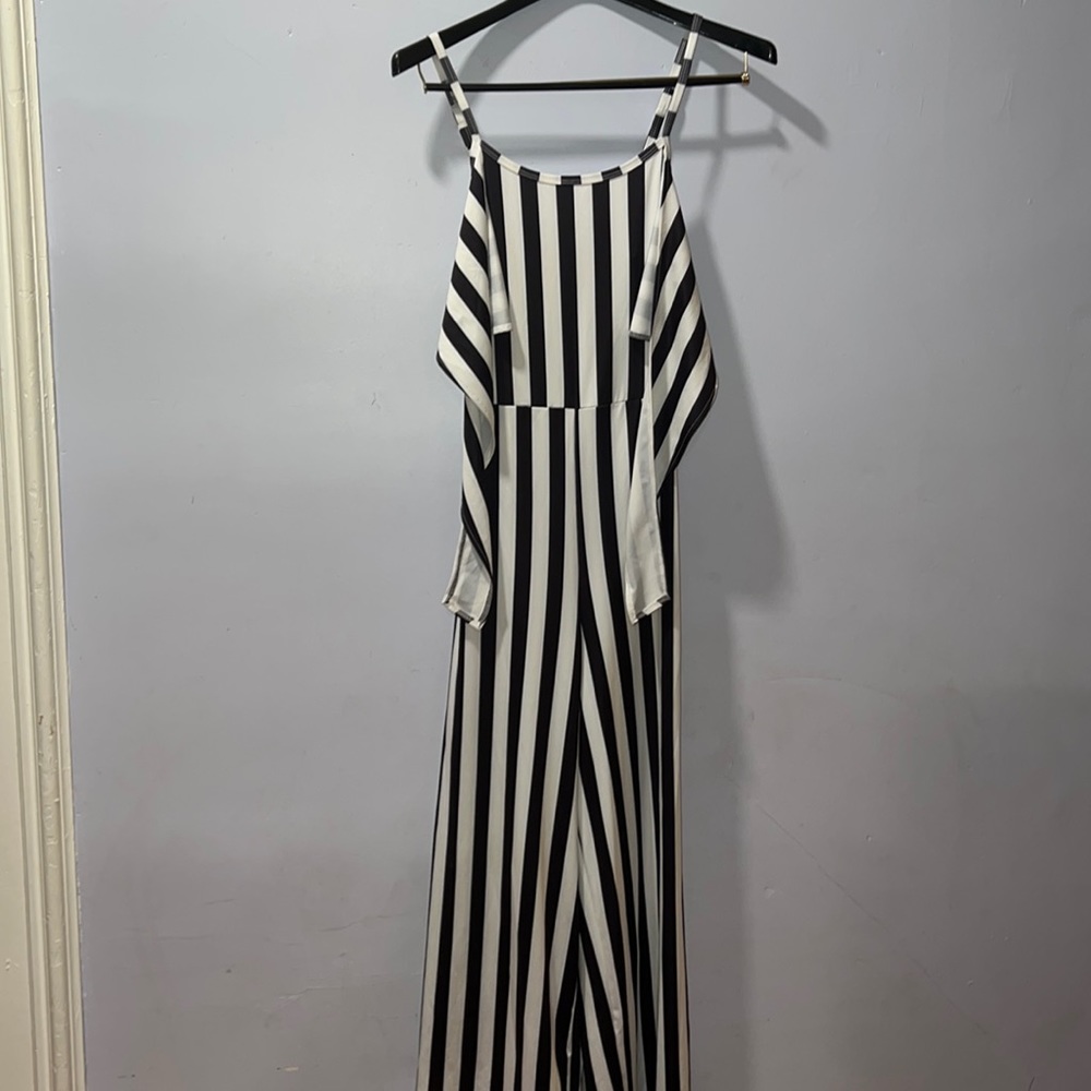 Woman’s Large Jumpsuit/Romper Stripped